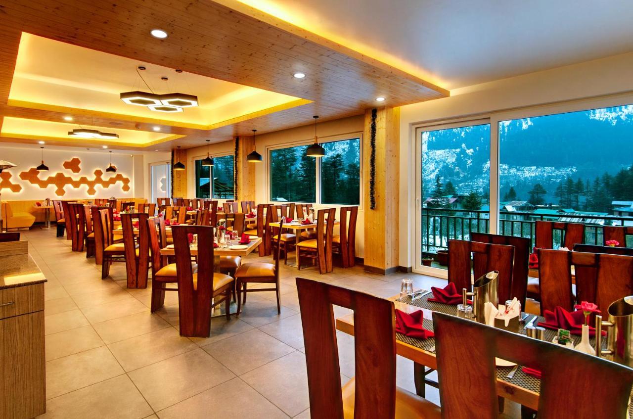 The Orchard Greens Resort - A Centrally Heated Property Manāli Esterno foto